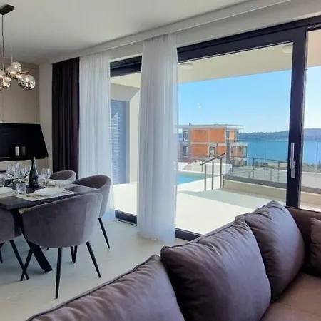 1 - 100 M From Sea Apartment