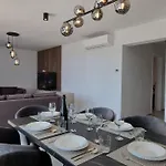 1 Μεντουλίν